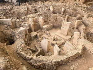 L'Età anziana nella preistoria e l'ageismo di oggi